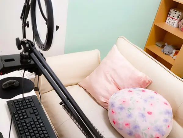 ポケットワーク名古屋のチャットルーム